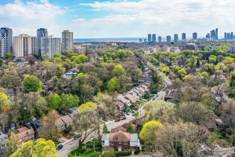 229 Clendenan Avenue, Toronto, Ontario, Canada photo 46