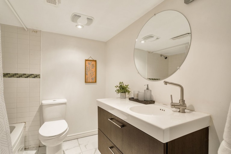 229 Clendenan Avenue, Toronto, Ontario, Canada photo 34