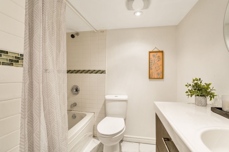 229 Clendenan Avenue, Toronto, Ontario, Canada photo 35