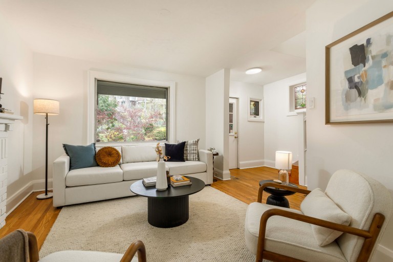 229 Clendenan Avenue, Toronto, Ontario, Canada photo 6