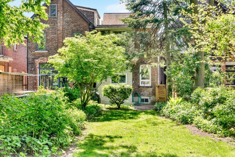 82 Howard Park Avenue, Toronto, Ontario, Canada photo 42