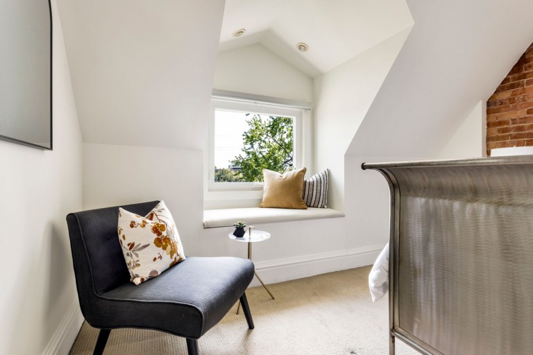 82 Howard Park Avenue, Toronto, Ontario, Canada photo 36