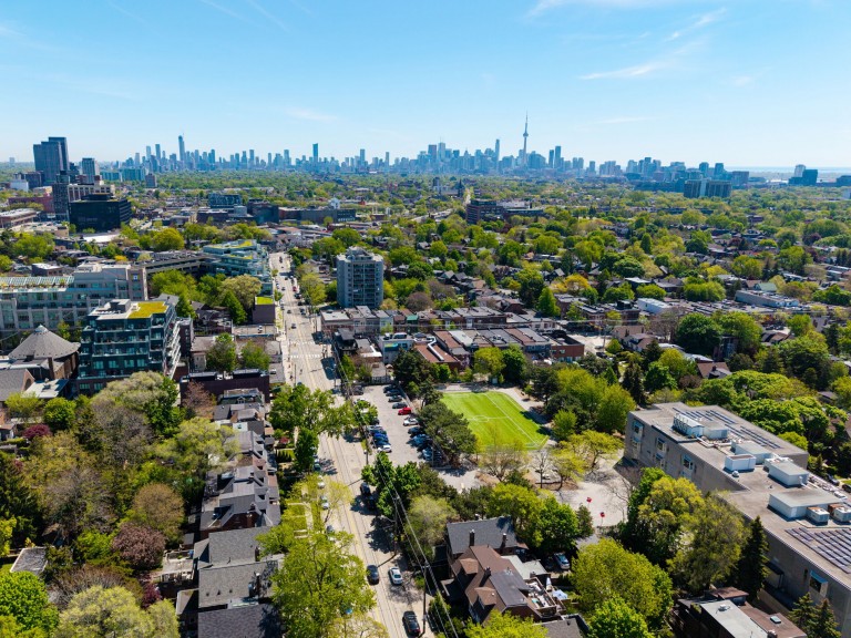 82 Howard Park Avenue, Toronto, Ontario, Canada photo 47
