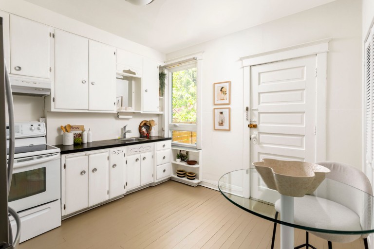 82 Howard Park Avenue, Toronto, Ontario, Canada photo 14