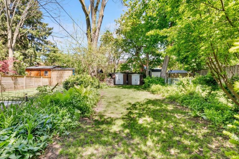 82 Howard Park Avenue, Toronto, Ontario, Canada photo 43