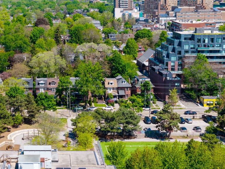 82 Howard Park Avenue, Toronto, Ontario, Canada photo 48