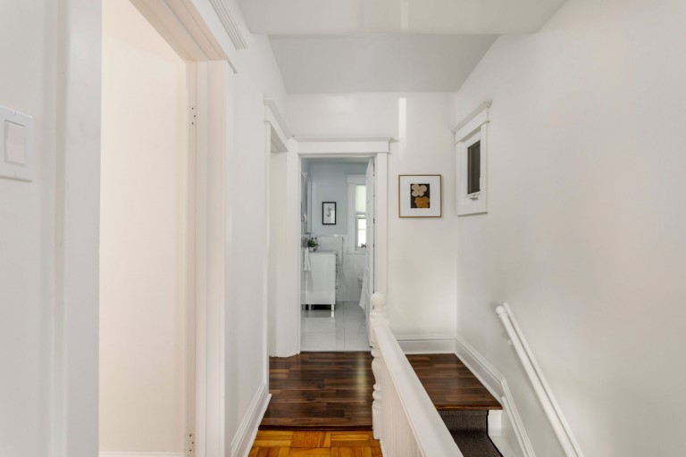 82 Howard Park Avenue, Toronto, Ontario, Canada photo 18