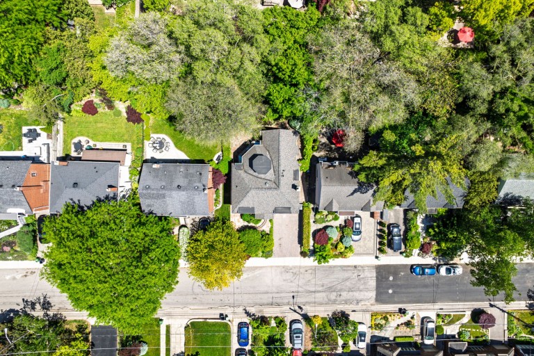 33 Halford Avenue, Toronto, Ontario, Canada photo 49