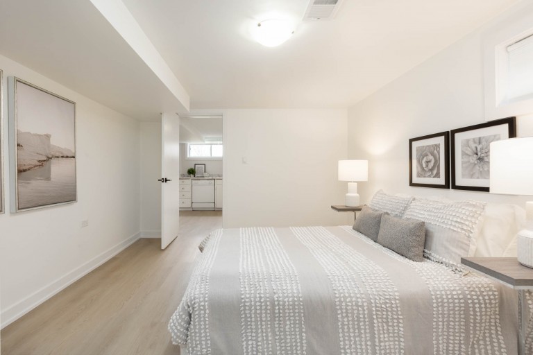 62 Burr Avenue, Toronto, Ontario, Canada