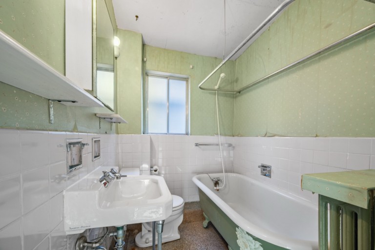 310 Sunnyside Avenue, Toronto, Ontario, Canada photo 39