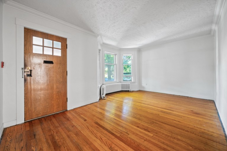 310 Sunnyside Avenue, Toronto, Ontario, Canada photo 4