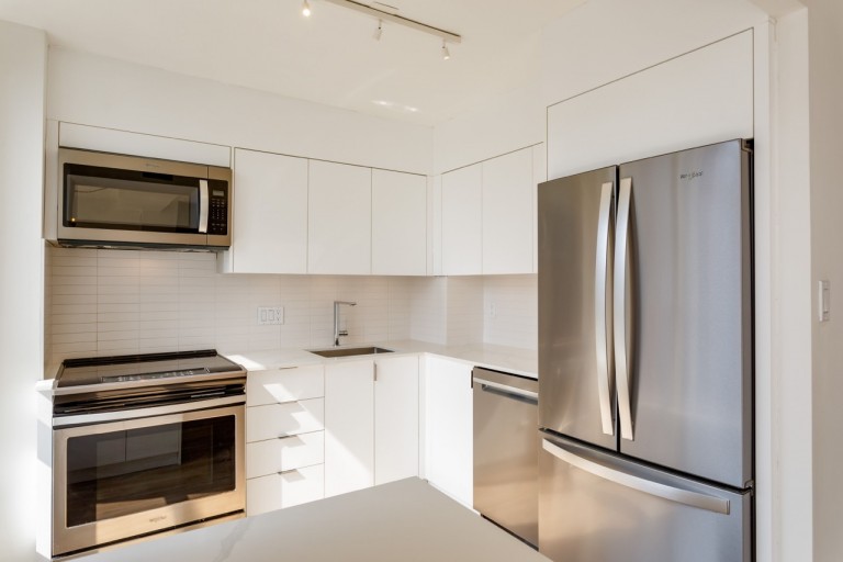 24 Southport Street #752, Toronto, Ontario, Canada photo 17