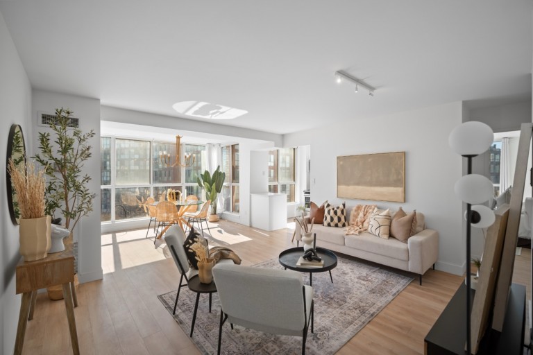 24 Southport Street #752, Toronto, Ontario, Canada photo 6