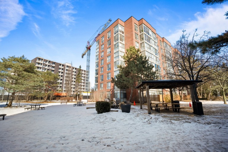 24 Southport Street #752, Toronto, Ontario, Canada photo 40