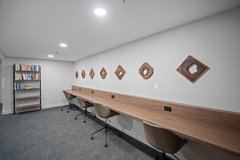 24 Southport Street #752, Toronto, Ontario, Canada photo 37