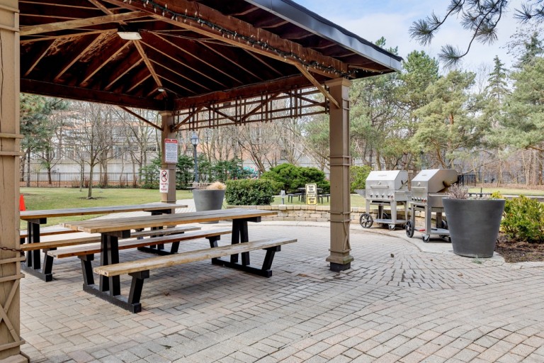 24 Southport Street #752, Toronto, Ontario, Canada photo 32