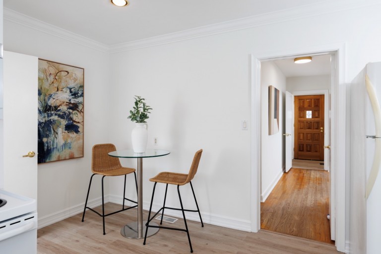 9 Camborne Avenue, Toronto, Ontario, Canada photo 18