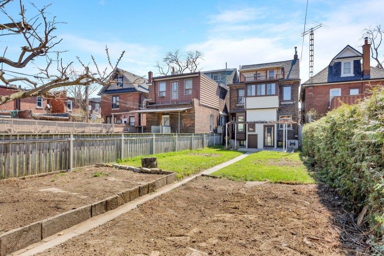 76 Parkway Avenue, Toronto, Ontario, Canada photo 51