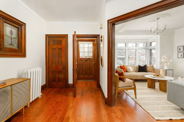 76 Parkway Avenue, Toronto, Ontario, Canada photo 4