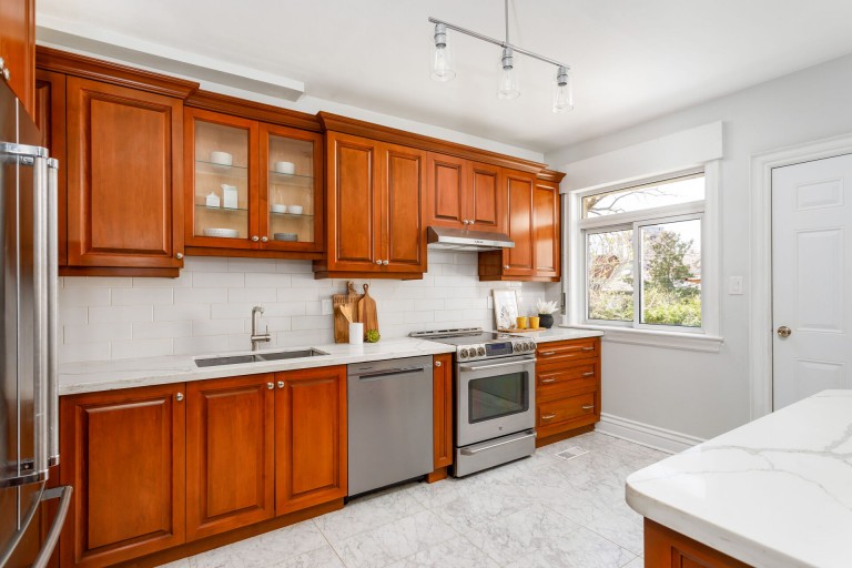 76 Parkway Avenue, Toronto, Ontario, Canada photo 14