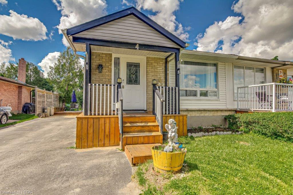 4 Lacey Crescent, London Ontario, Canada