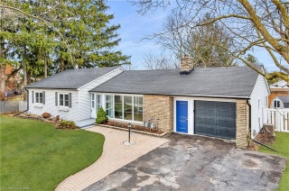 1025 QUEENS Boulevard, Kitchener Ontario, Canada