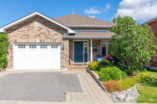 1228 SCOLLARD Drive, Peterborough Ontario, Canada