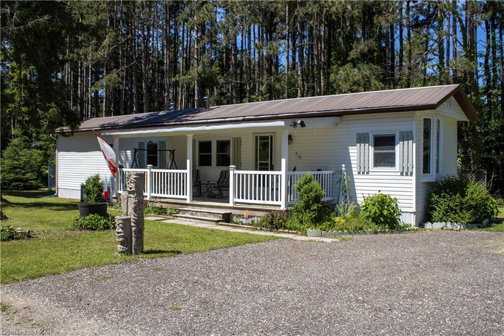 36 MAPLE Drive, Central Huron, Ontario, Canada