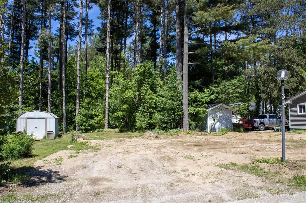 36 MAPLE Drive, Central Huron, Ontario, Canada