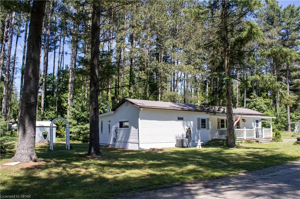 36 MAPLE Drive, Central Huron, Ontario, Canada