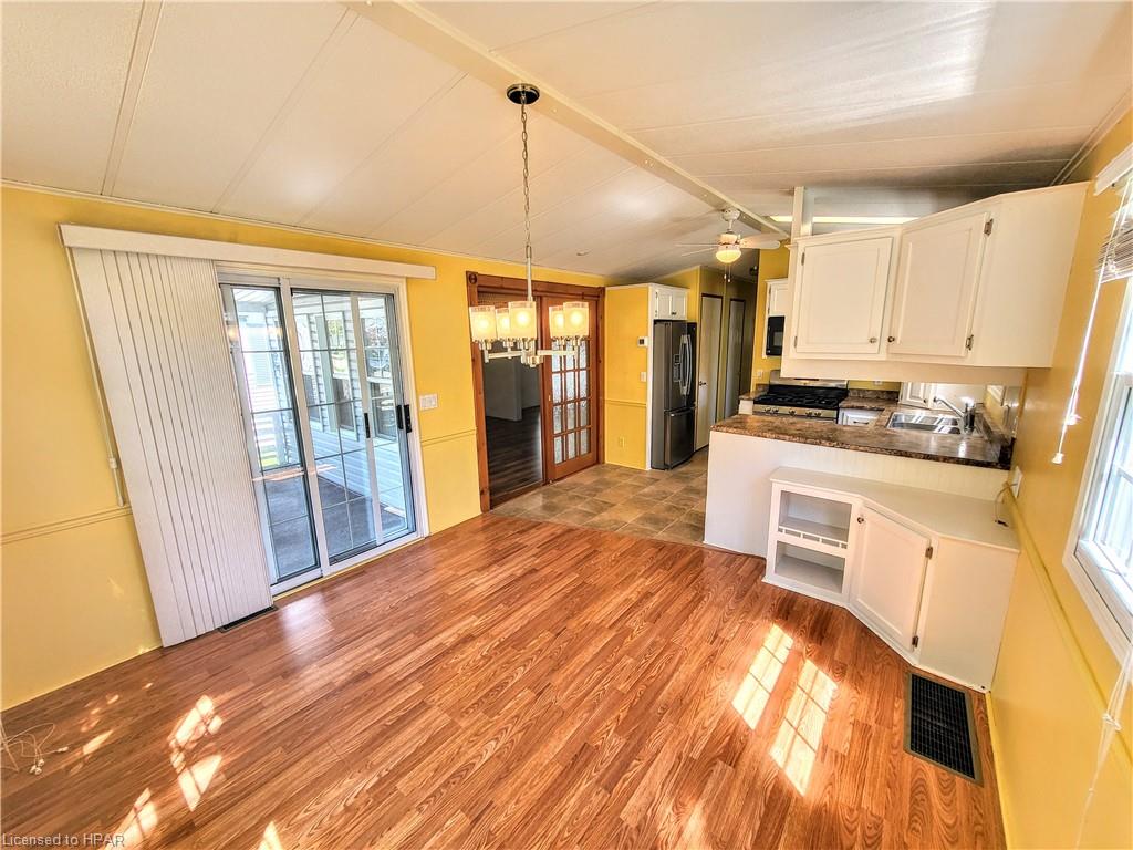 77307 BLUEWATER Highway Unit# 8, Bayfield, Ontario, Canada
