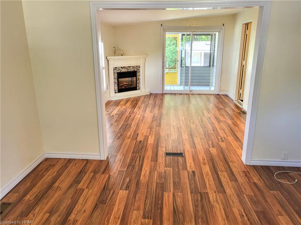77307 BLUEWATER Highway Unit# 8, Bayfield, Ontario, Canada