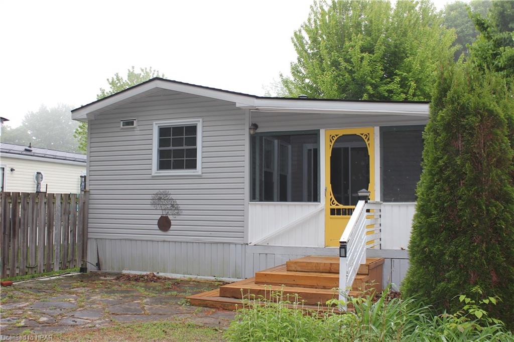 77307 BLUEWATER Highway Unit# 8, Bayfield, Ontario, Canada
