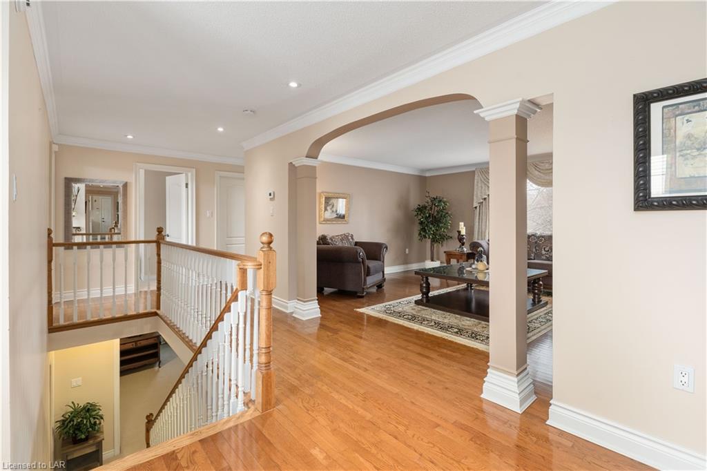 1084 HURLWOOD Lane, Severn Township, Ontario, Canada