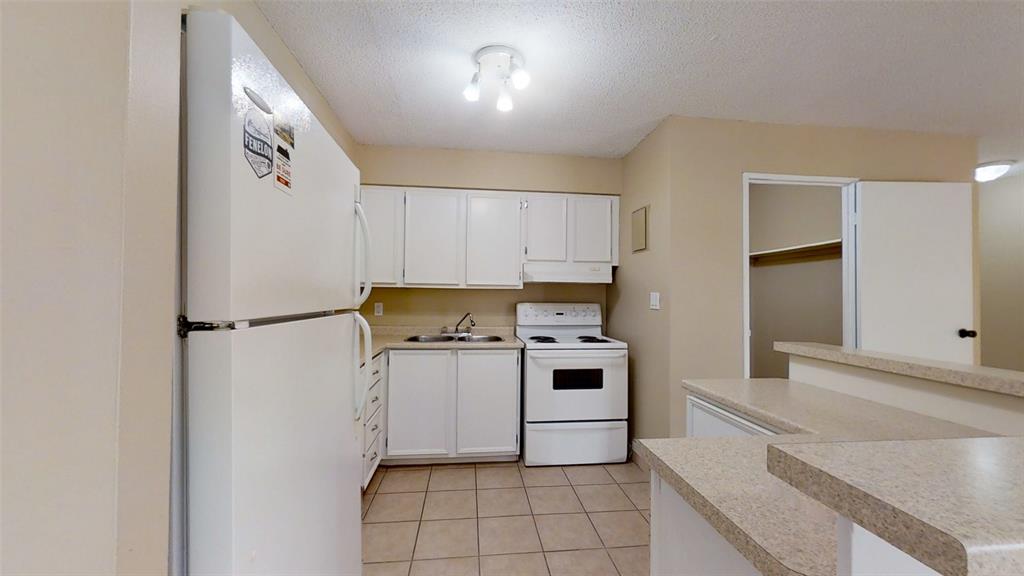 155 FRONT Street North Unit# 1109, Sarnia, Ontario, Canada