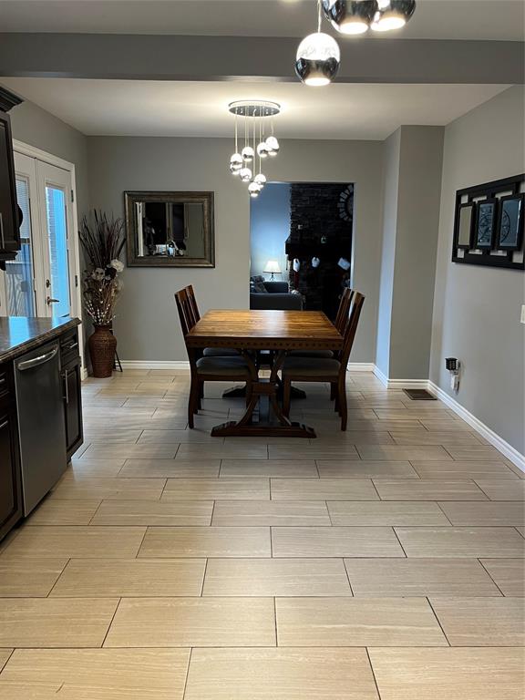 912 LONDON Road, Sarnia, Ontario, Canada