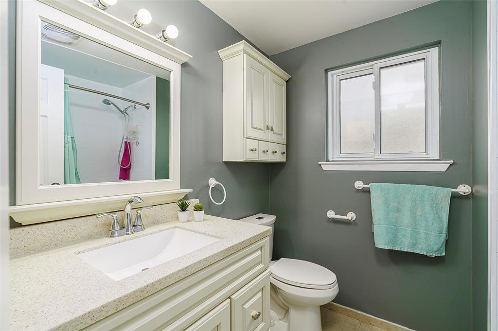 69 MAPLESTONE Avenue, Sarnia, Ontario, Canada