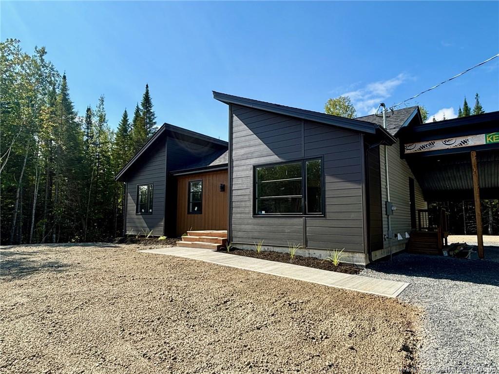 8 Waylon Court, Rusagonis New Brunswick, Canada
