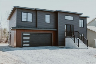138 Mitchell Wayne Drive, Fredericton New Brunswick, Canada