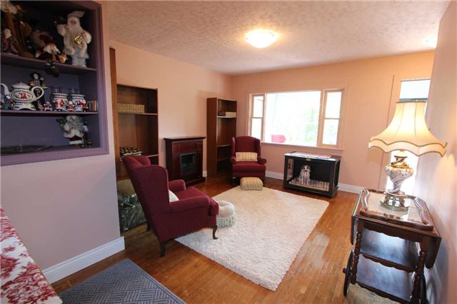 147 Cameron St W, Brock Ontario, Canada