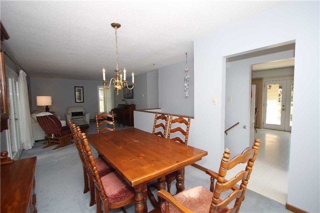 10 Country Lane, Brock Ontario, Canada