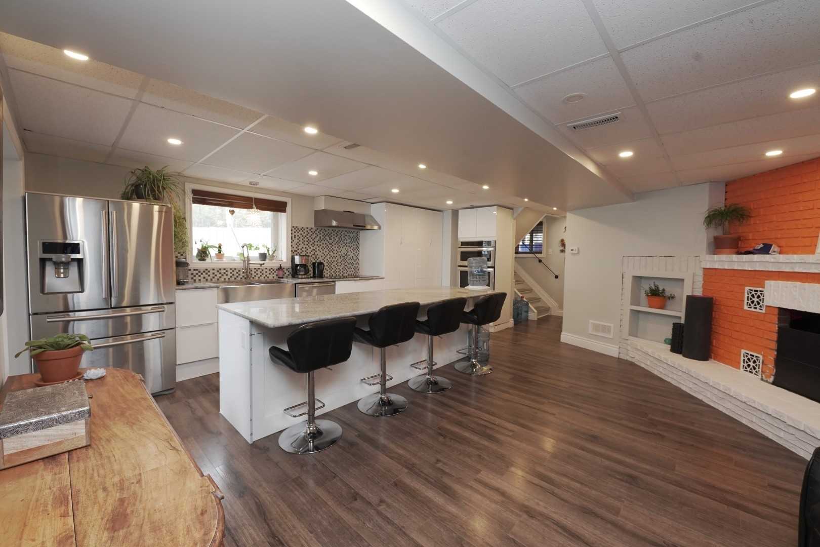 24 Wakeford Rd, Kawartha Lakes Ontario, Canada