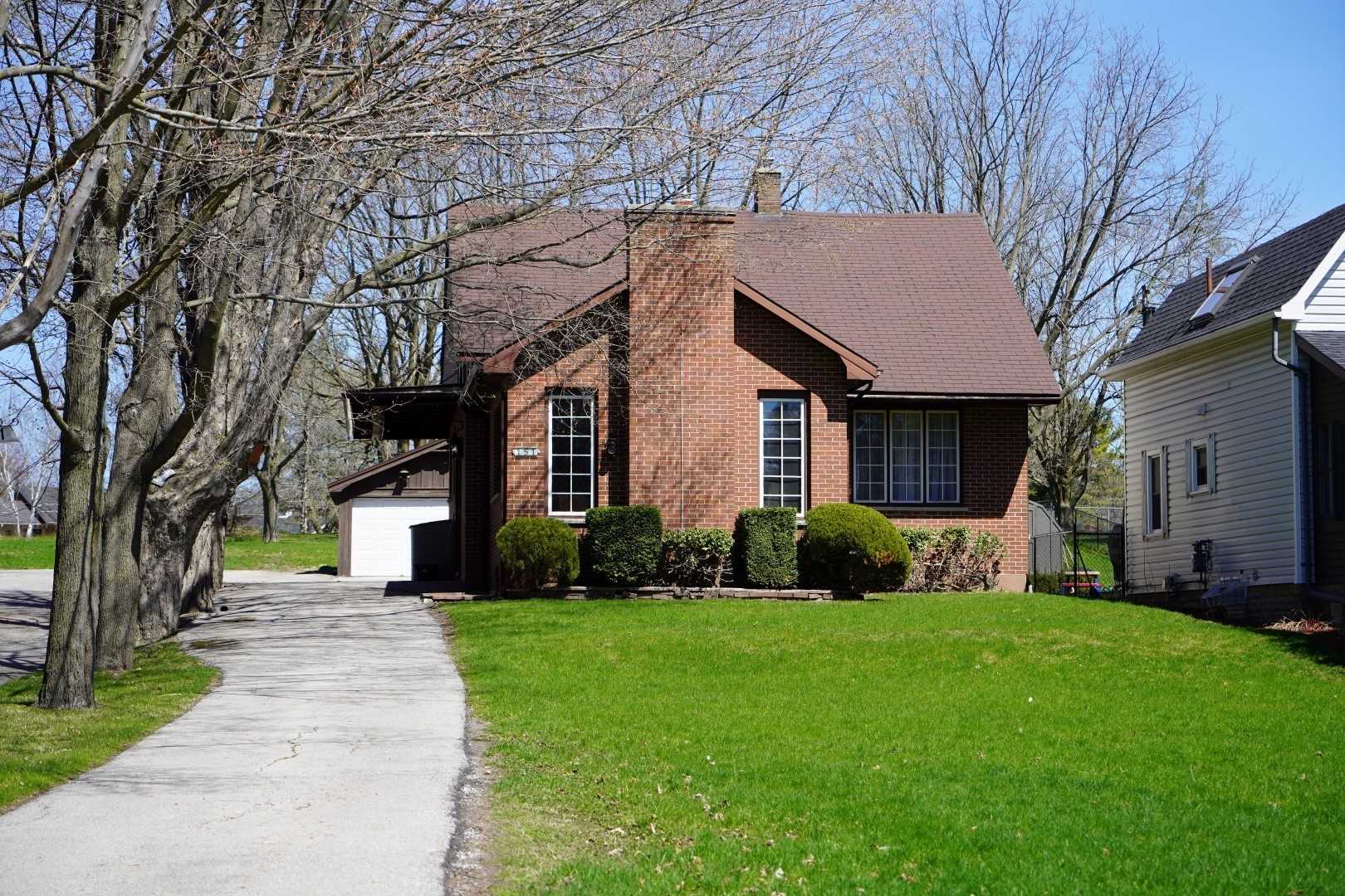 151 Cameron St W, Brock Ontario, Canada