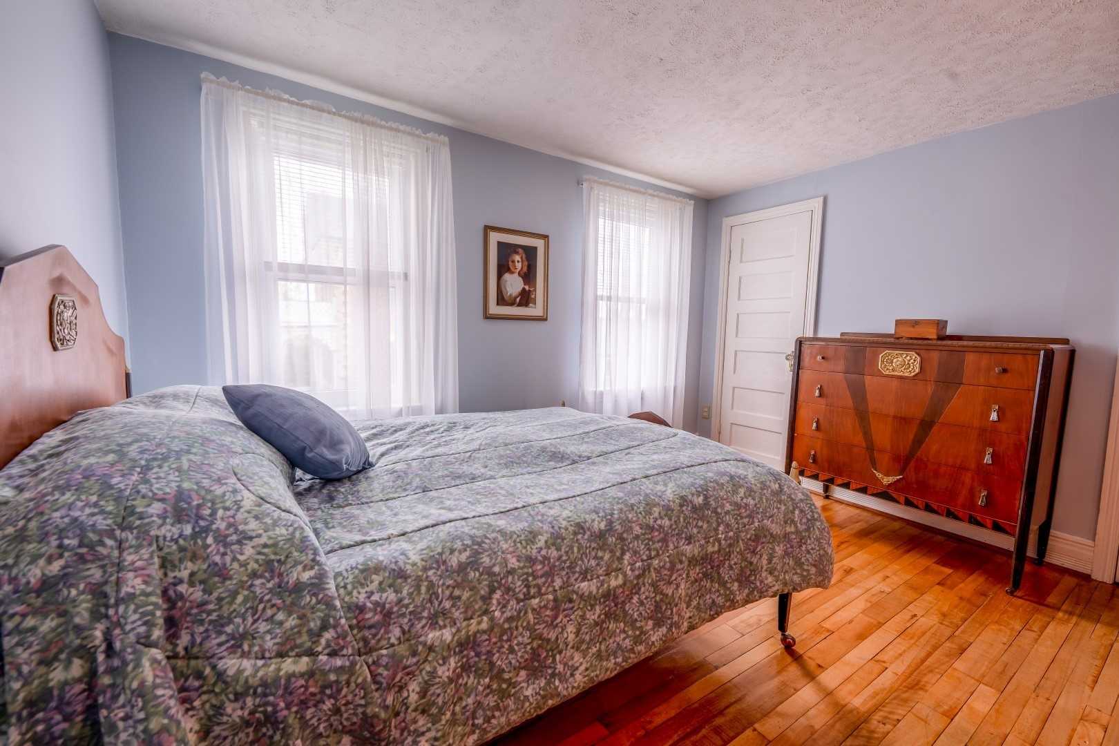 151 Cameron St W, Brock Ontario, Canada