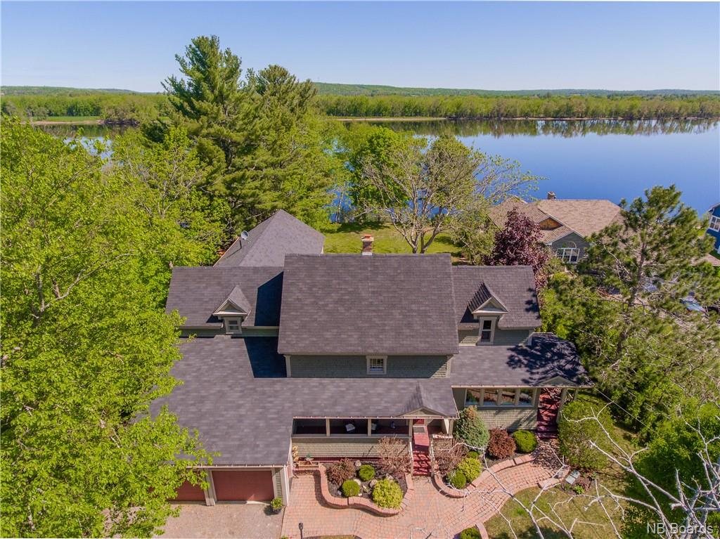1029 Woodstock Road, Fredericton New Brunswick, Canada