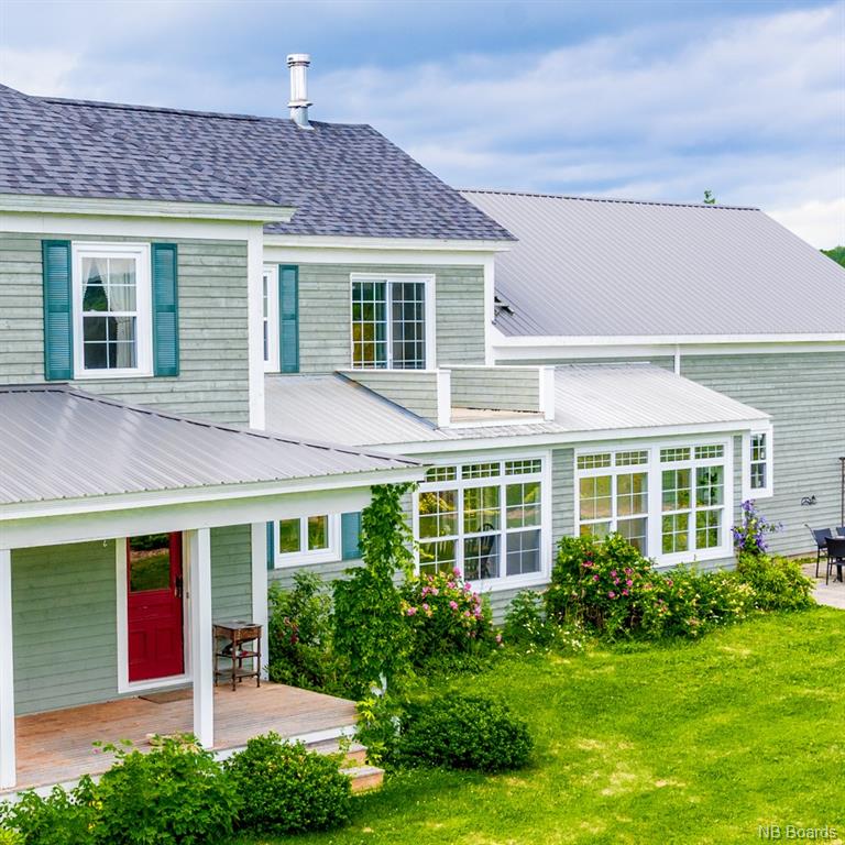 1562 Canada Street, Nashwaak, New Brunswick, Canada