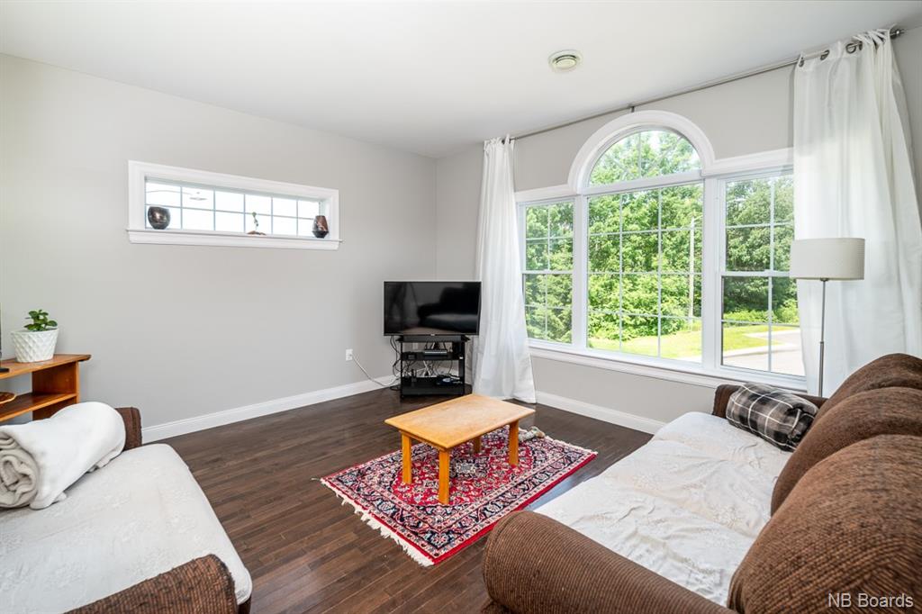 4 Hillside Lane, Fredericton, New Brunswick, Canada