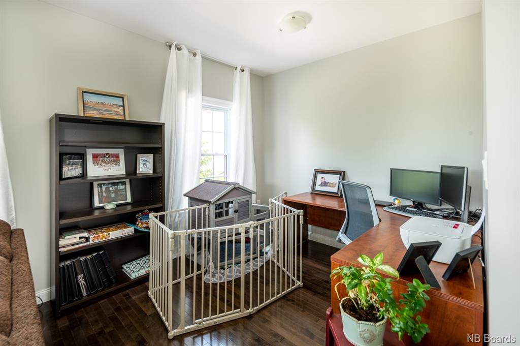 4 Hillside Lane, Fredericton, New Brunswick, Canada