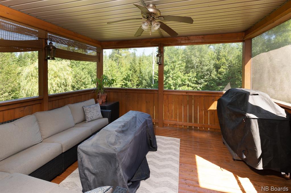 7 Pluto Court, Hanwell, New Brunswick, Canada