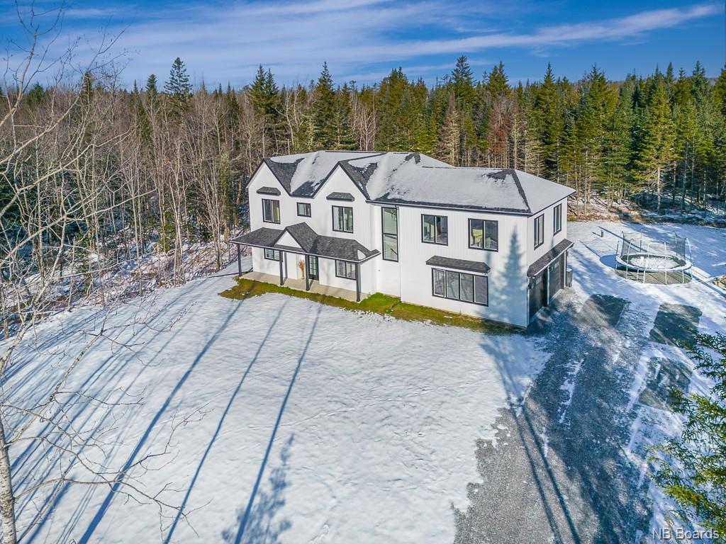 8 Caleah Lane, Hanwell, New Brunswick, Canada